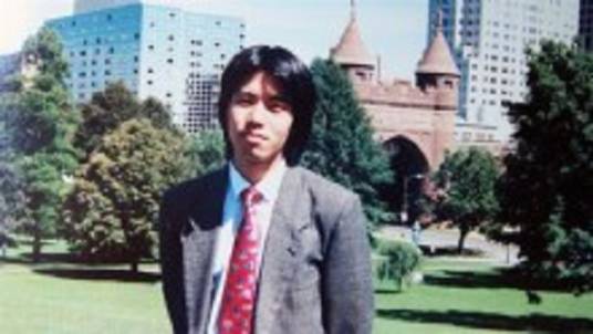 张青（上海音乐学院国际艺术中心艺术总监）