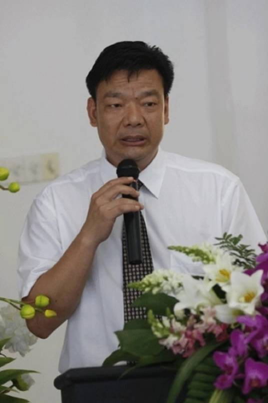 刘北林（中山市小榄广源学校校长）