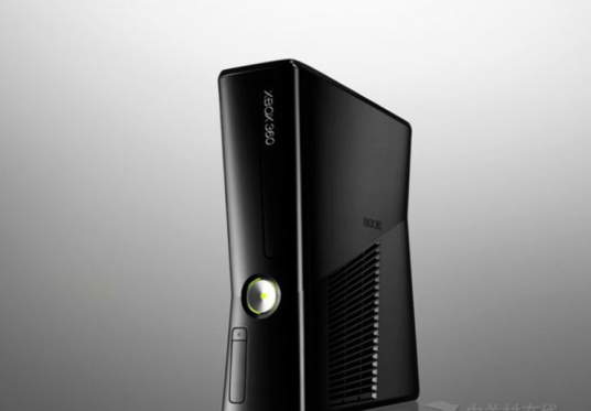 微软Xbox360 slim Kinect套装(4GB)