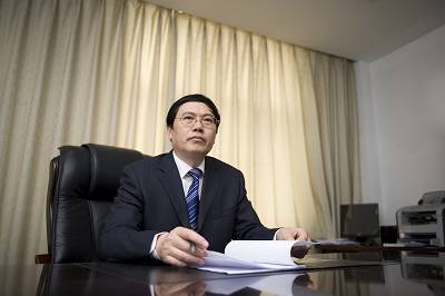 赵钢（成都大学原副校长）