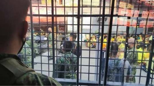 1·10菲律宾监狱暴乱事件
