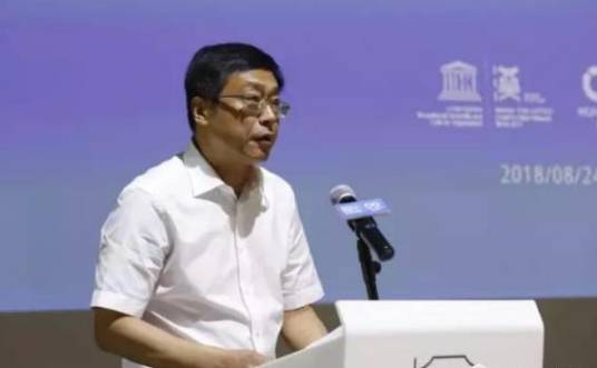 张军（武汉地铁集团有限公司原党委书记、董事长、董事）