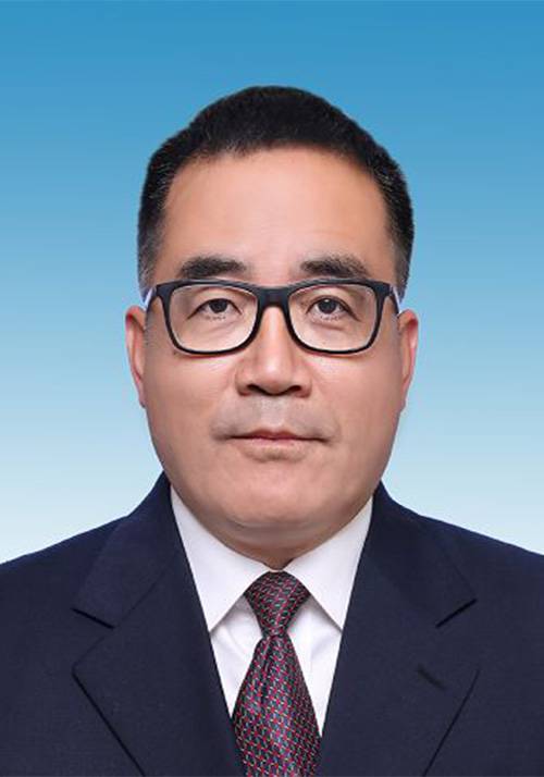 谢晖（云南省人大农业与农村委员会主任委员）