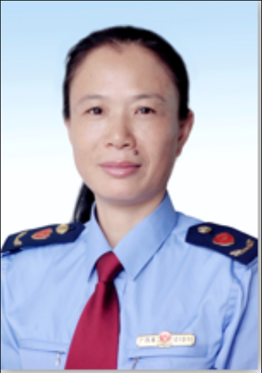 黄小玲（广西壮族自治区贵港市市场监督管理局三级调研员）