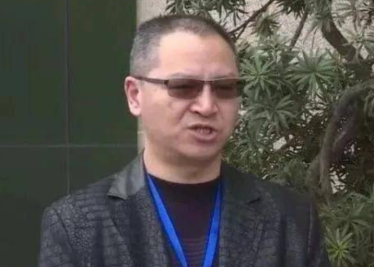 李泽明（宜宾市金盾保安服务有限责任公司党委书记）