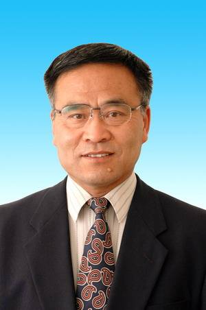 段建国（北京第二外国语学院原党委书记）