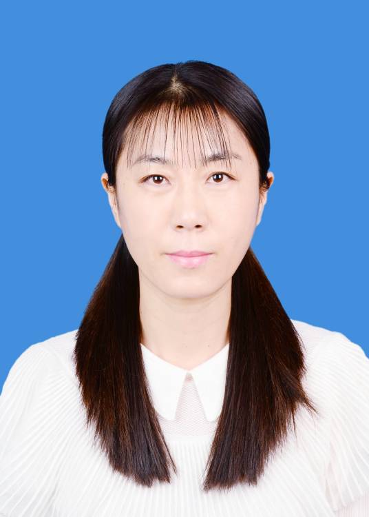 杨冬英（唐山市丰润区迎宾路幼儿园幼儿教师）