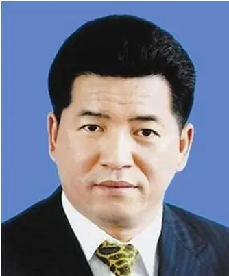 张亚东（绿城中国董事会主席）