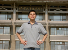 刘志强（广西民族大学越南语系教师）