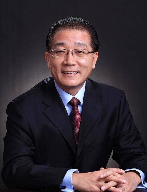黄勇（原中国驻拉脱维亚共和国原特命全权大使）