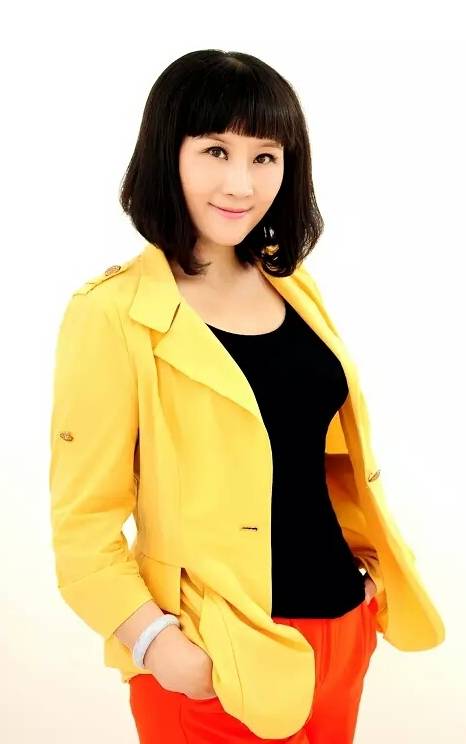 王艳（歌手演员京剧演员）