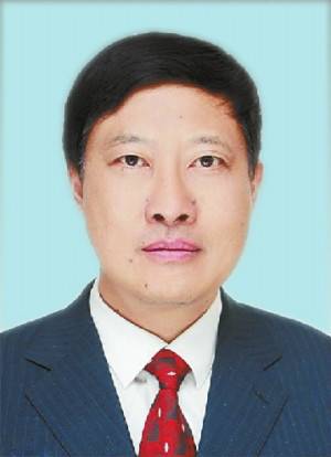 余伟（云南省滇中引水工程建设管理局原副局长）