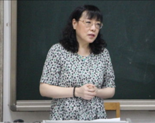 刘荣（四川大学中文教授）