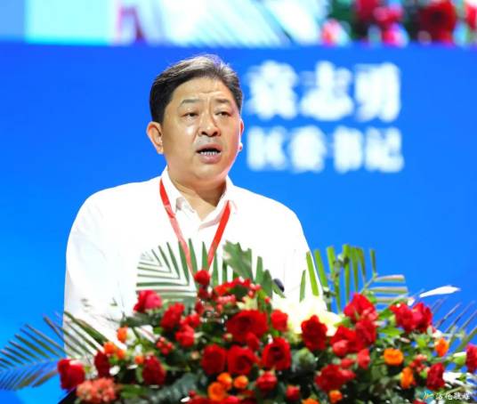 袁志勇（山东省威海市人民政府副市长、市公安局局长、督察长）