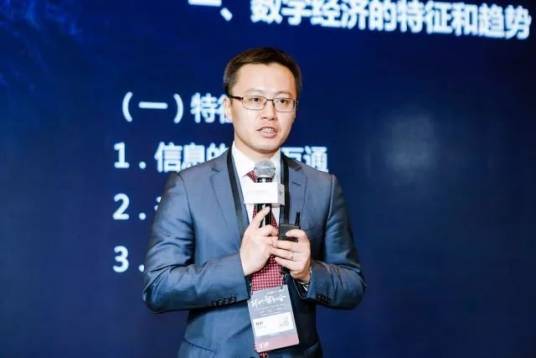 赵鹏（中国政法大学法治政府研究院院长、教授、博士生导师）
