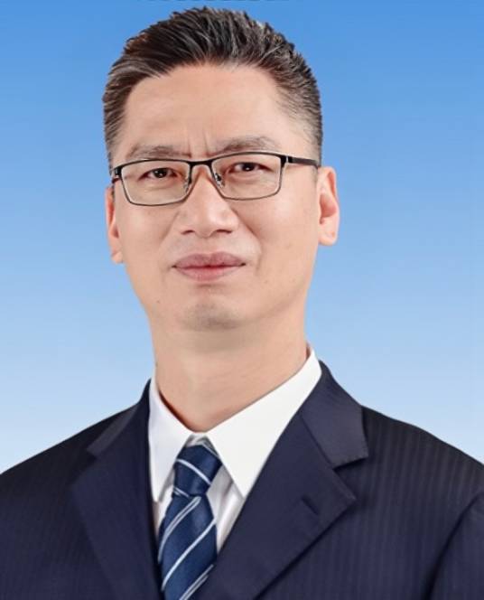 李永忠（福建省船舶工业集团有限公司党委副书记、总经理、副董事长）