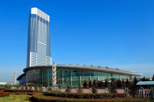 哈尔滨国际会展中心华旗饭店