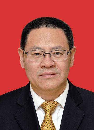 周俊（江苏省苏州市政协副主席、苏州市工商联主席）