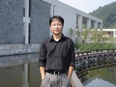 刘小华（兰亭书法艺术学院院长）