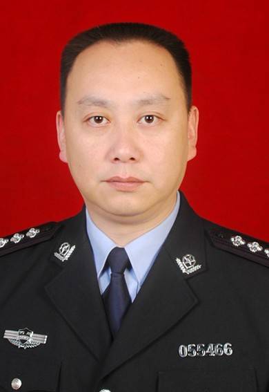 郭楠（平昌县人民政府副县长）