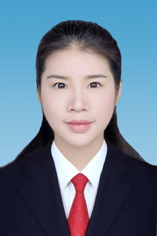 李菊（贵州省册亨县冗渡镇党委书记）