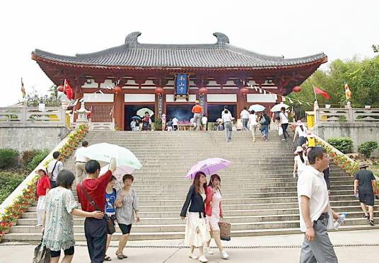 南山寺（浙江省奉化市寺庙）