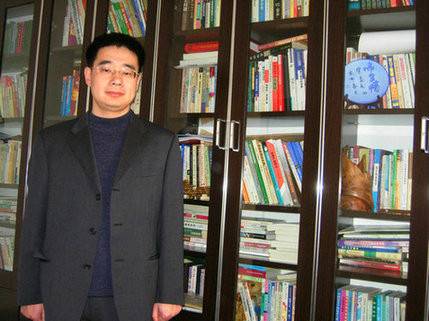于海波（东北师范大学物理学院教授）