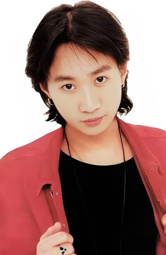 黄家驹（中国香港男歌手、音乐人、吉他手、演员）