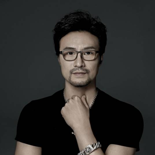 英雄（汪峰演唱歌曲）