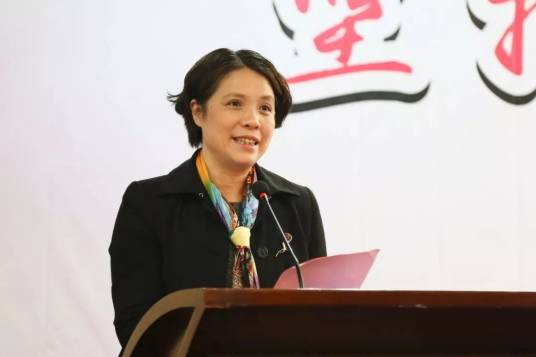 程灵（福建商学院党委副书记、校长）