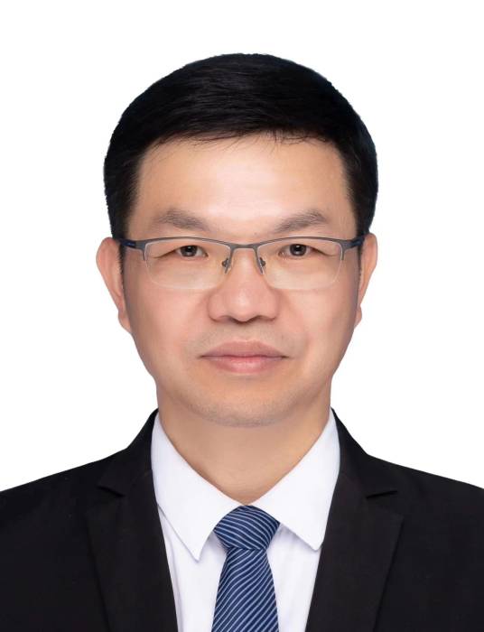 许晓斌（漳州市平和县委常委、县纪委书记、县监委代理主任）