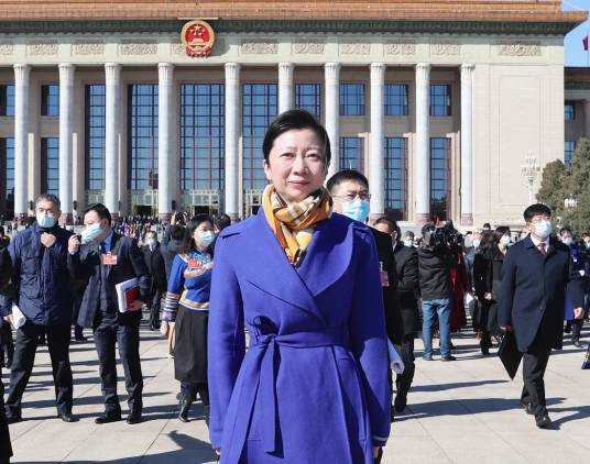 杨雪梅（中国民办教育协会原副会长，黄河科技学院原院长）