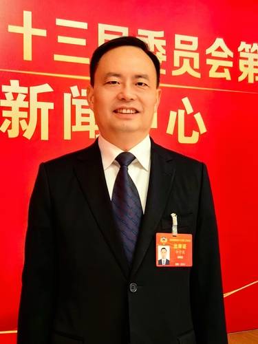 印宇鹰