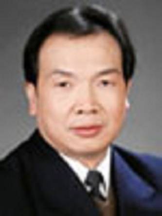 曾康华（中央财经大学教授）