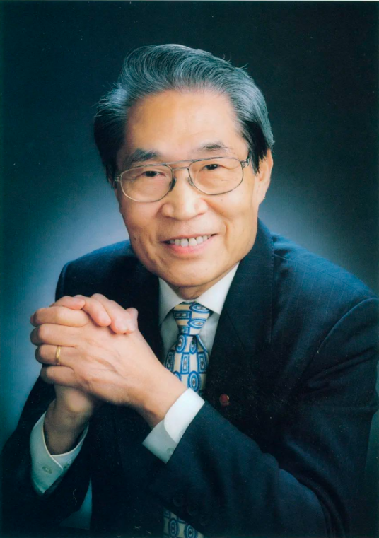 张震康