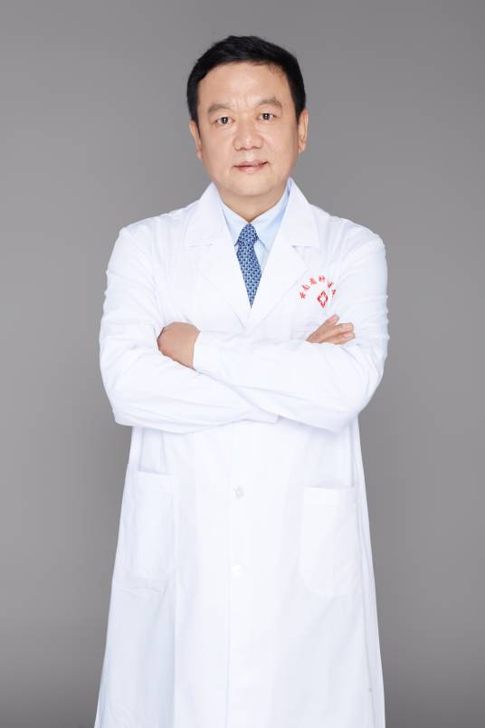 李高峰（云南省肿瘤医院副院长）