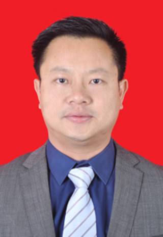 徐泽文（广东省东莞市教育局副局长）