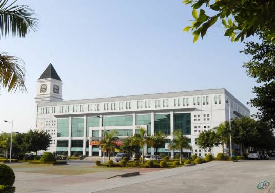 广东省梅州市华南职业技术学校