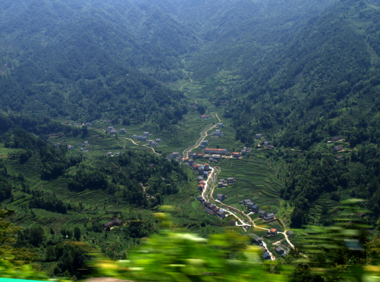 大老岭（湖北省宜昌市境内景区）
