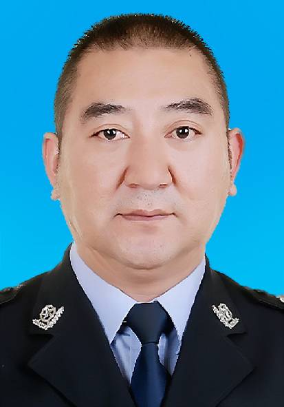 陆建荣（四川省凉山州昭觉县政府副县长、公安局局长）