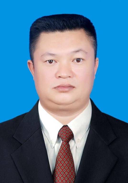 龙飞（贵州省榕江县政协副主席）