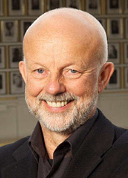 Christopher Gaze