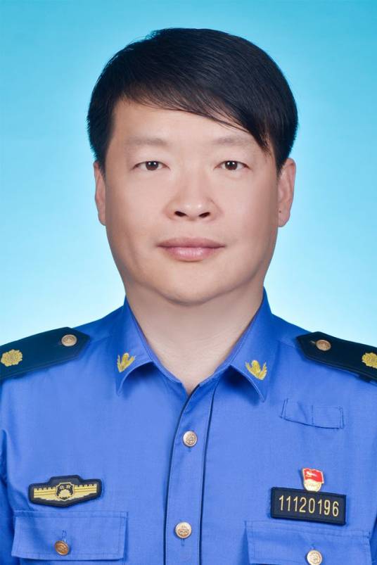 马利（北京市顺义区城市管理委员会党组成员、区城管执法局局长）
