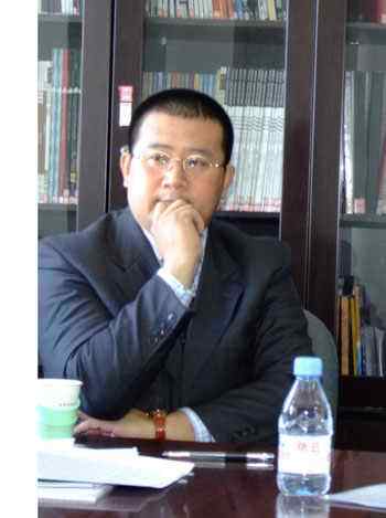 闫红伟（沈阳农业大学林学院园林专业教授）