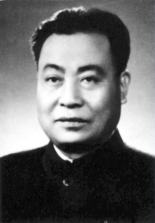 李英儒（新中国著名作家、书法家）