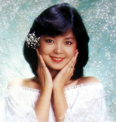 一见钟情（邓丽君1972年演唱歌曲）