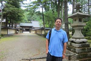 李志强（四川大学外语学院原副院长）