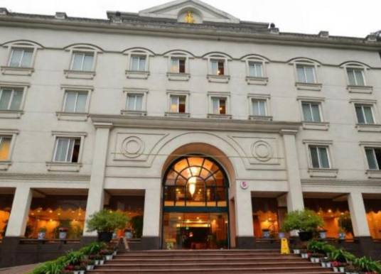 乐山金海棠大酒店