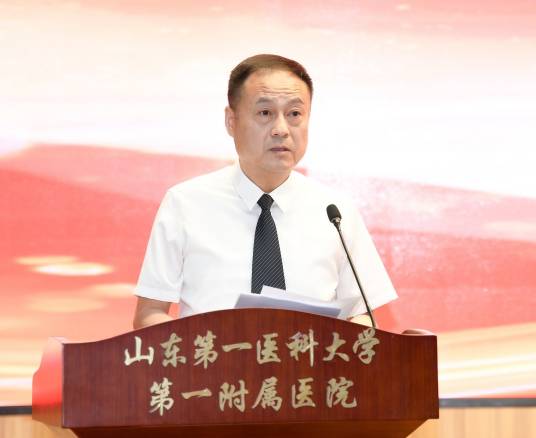 王一兵（山东省卫生信息与健康医疗大数据学会会长，山东省千佛山医院原党委书记）