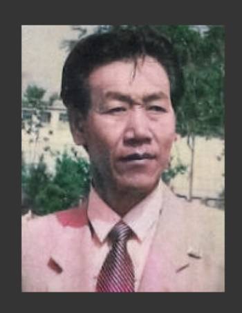 金成根（朝鲜美术家同盟中央委员会委员）